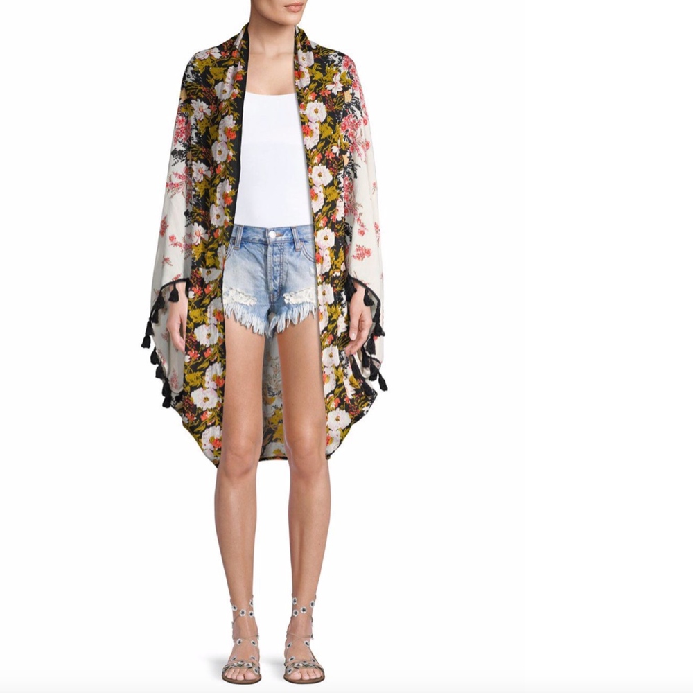 Free People Bali Wrapped In Blooms Kimono - Picture 1 of 3